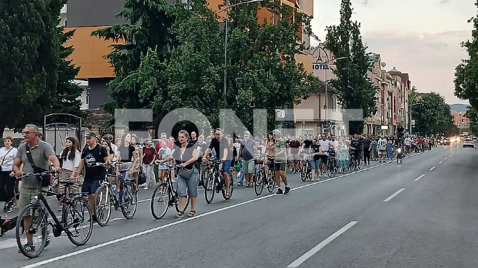 Skup zbog prebijanja dečaka